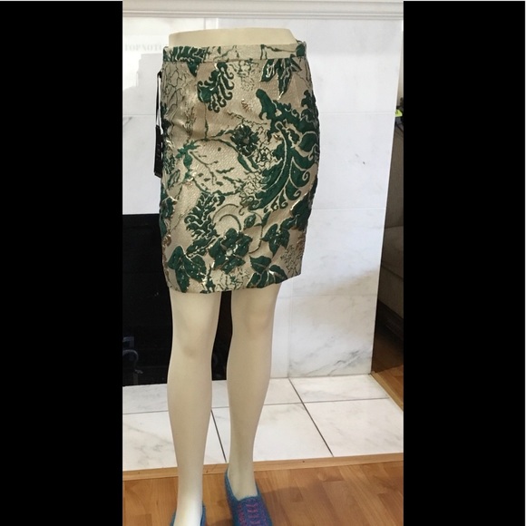Floral Jacquard Pencil Skirt - Picture 2 of 10